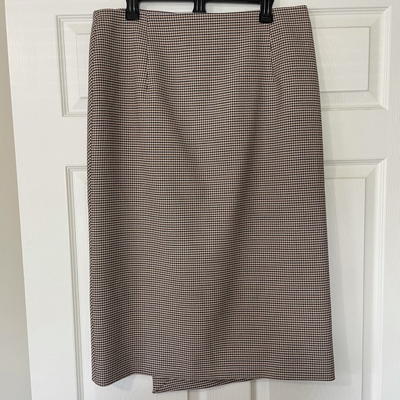 Gorgeous Fall Zara Asymmetric Plaid Skirt XL - Picture 3 of 5